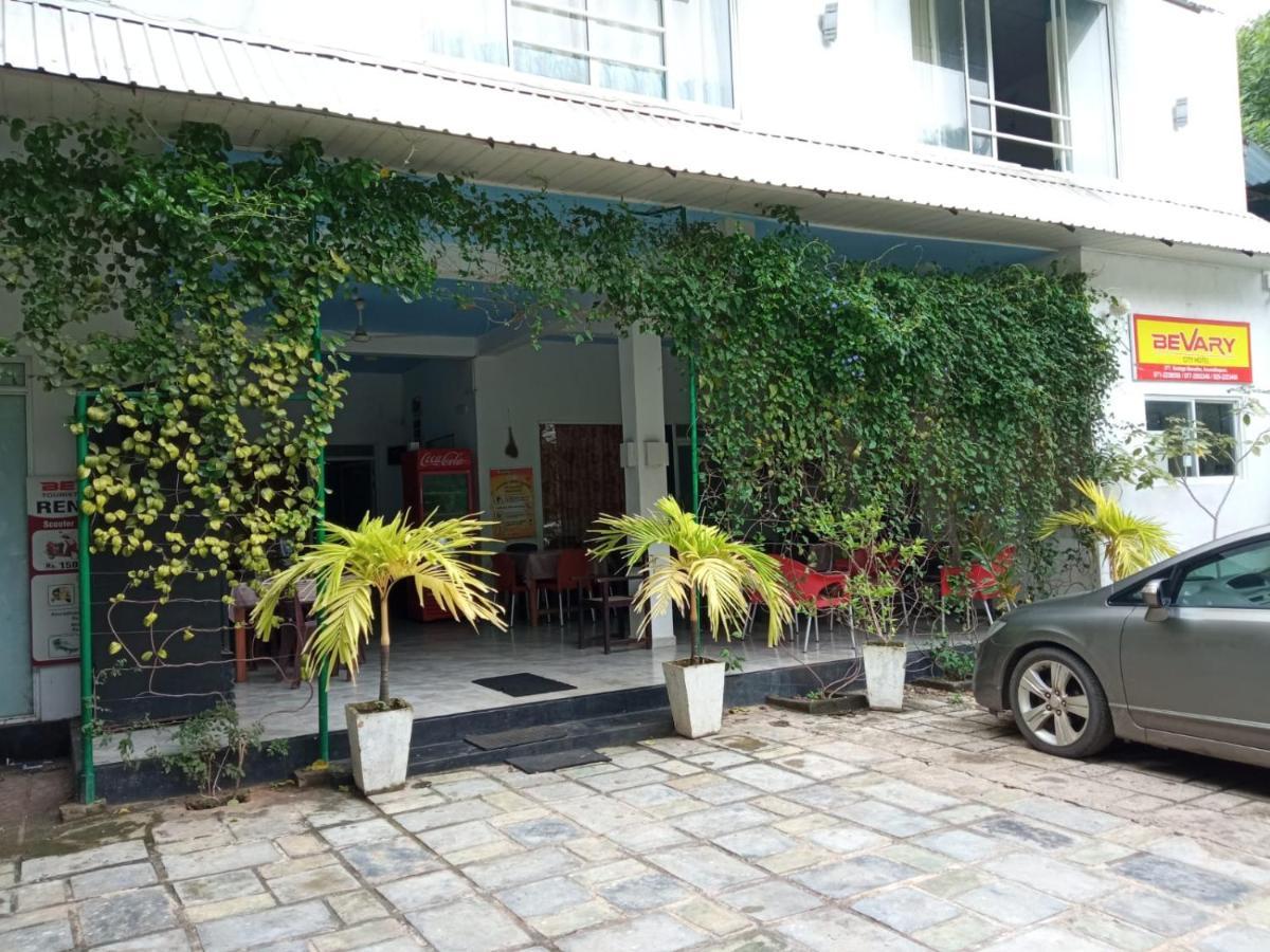 Bevary City Hotel Anuradhapura Exterior foto